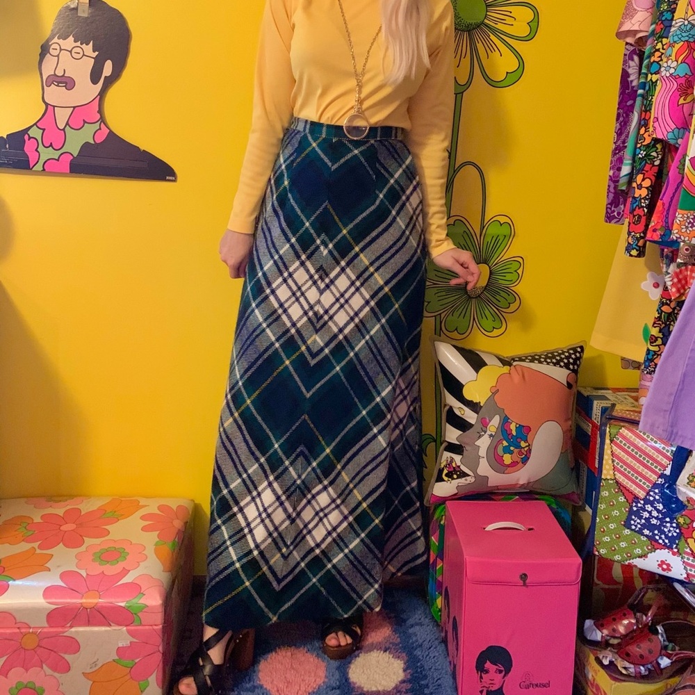 Vintage 1970s fall/winter plaid maxi skirt XS